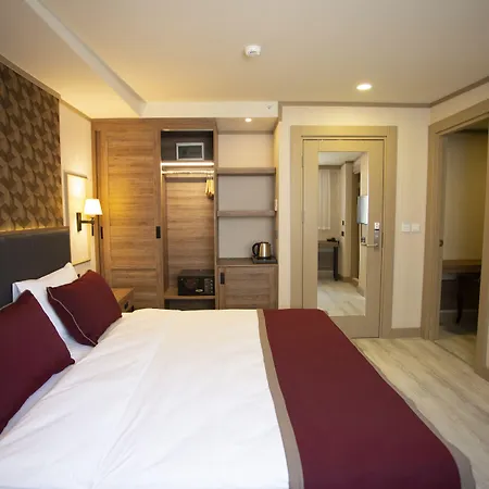 Hotel Besiktas Serenity 4*